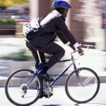 ¿Se Prohíbe Circular por Autopistas a las bicicletas?